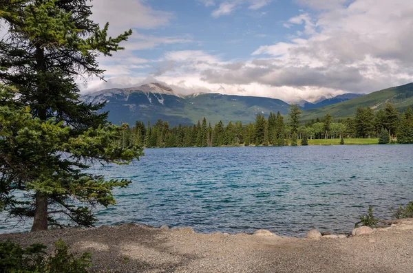 Lago Beauvert — Foto de Stock