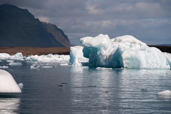 Glaciärlagunen sjö — Stockfoto