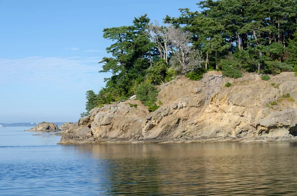 Rock island i Vancouver — Stockfoto