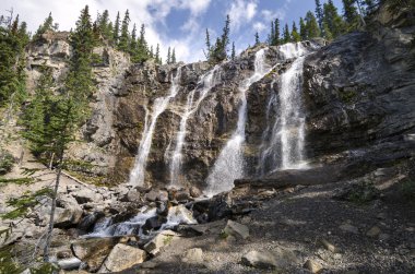 Dolaştırmak Creek Falls Kanada