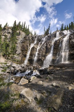 Dolaştırmak Creek Falls Kanada