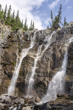 Dolaştırmak Creek Falls Kanada