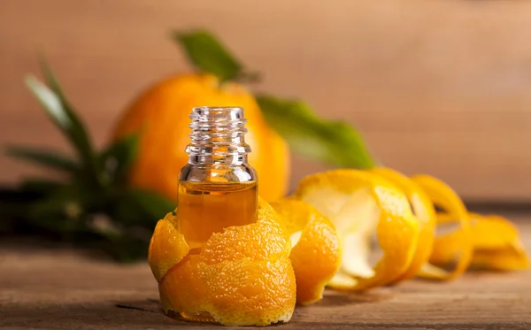 오렌지 에센셜 오일 — 스톡 사진