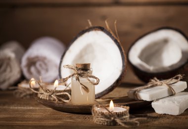 Hindistan cevizi esans