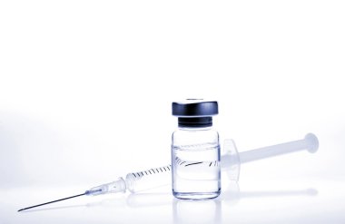 şişe ve şırınga