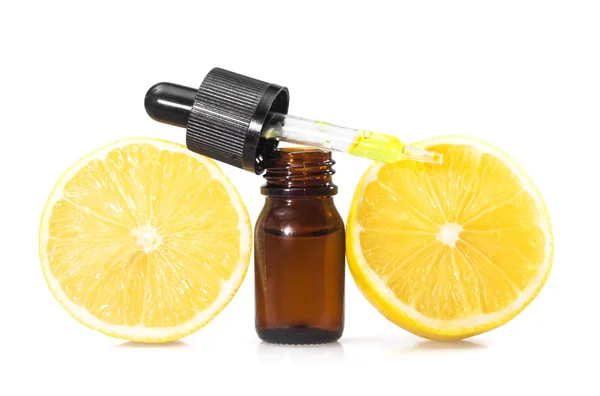 Olio essenziale di limone — Foto Stock
