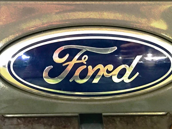 Otomatik bir Ford logosu