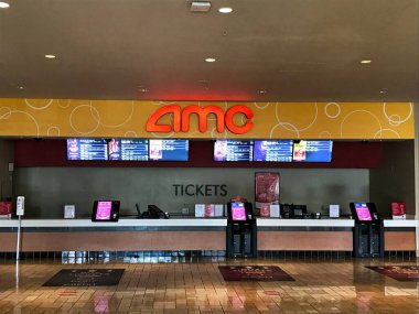 Bir AMC sinema salonu.