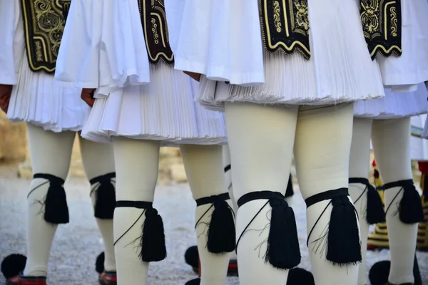 Řecký prezident stráže v tradičních uniformách — Stock fotografie