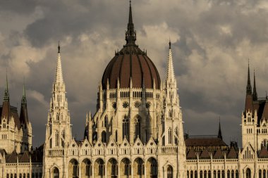 Budapeşte 'deki Macar Parlamentosu