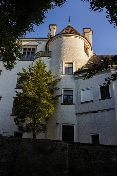 Castillo Konopiste en República Checa — Foto de Stock