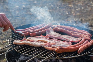 Barbekü açık pişirme et closeup