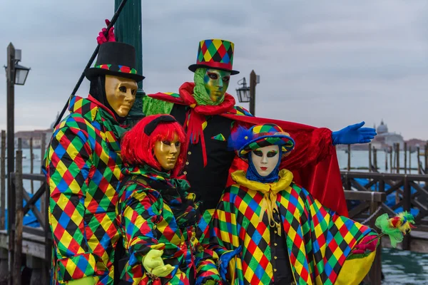 A group of disguised people in the Venice carnival — Stock Photo, Image