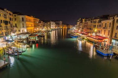 Ponte Rialto, Venedik, İtalya dan Venedik Grand canal görünümünü