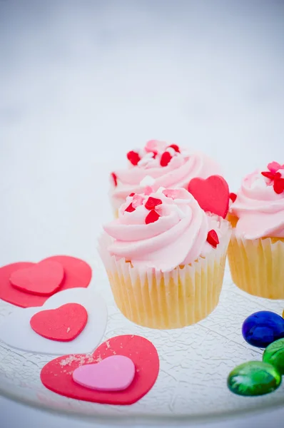 Läckra muffins för alla hjärtans dag — Stockfoto