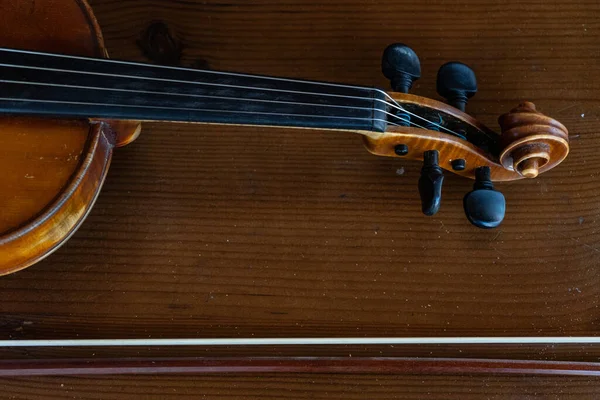 Parte Violino Fundo Marrom Punho Violino — Fotografia de Stock