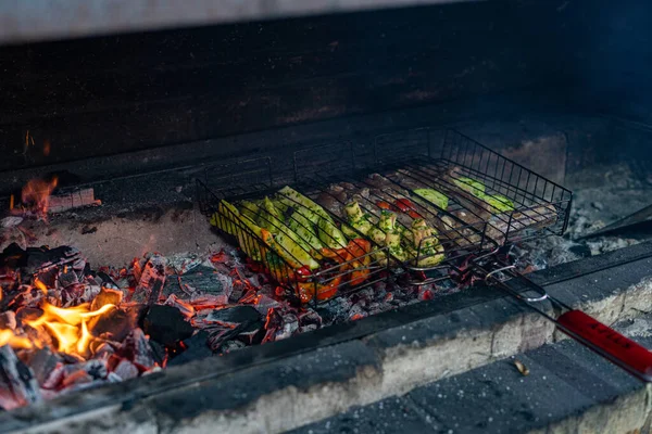 Carne Verduras Asan Parrilla Cocinar Fuego — Foto de Stock