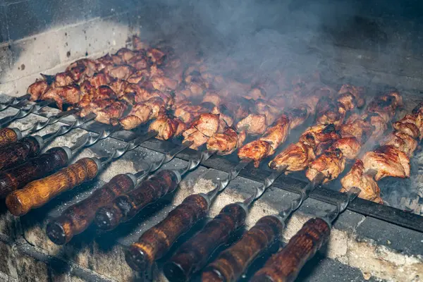 Braadkebab Heerlijke Barbecue Aan Het Koken Oud Recept Voor Koken — Stockfoto