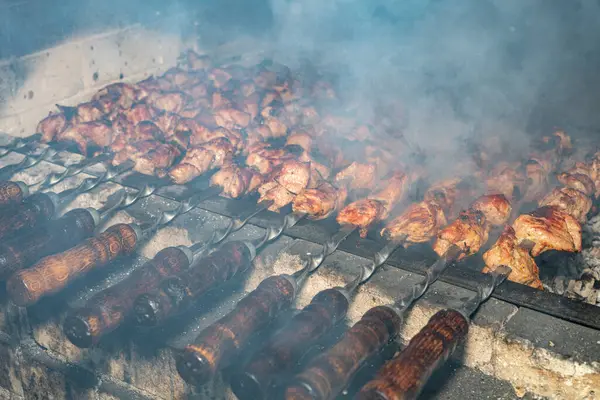 Braadkebab Heerlijke Barbecue Aan Het Koken Oud Recept Voor Koken — Stockfoto