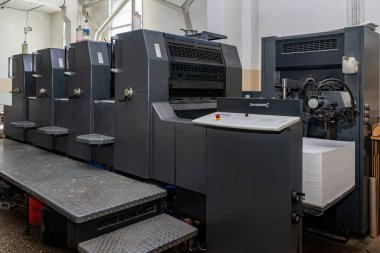 Yazdırma Kağıtları Taşıyıcı Tekerlekleri Makine Yazıcı Üretim Ekipmanı