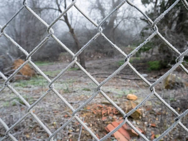 Chain Link Fence Completely Frozen Rime Caused Fog Low Temperatures — Stock Photo, Image