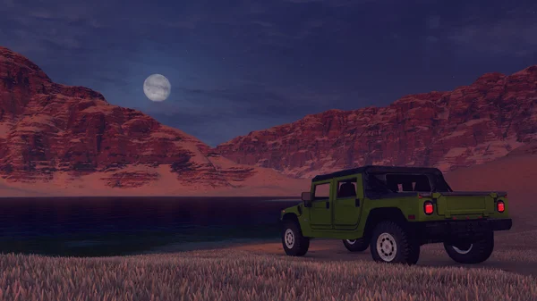 SUV sur la rive du lac désert sous la pleine lune — Photo