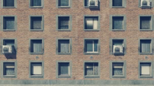 Ruined brick wall of a high-rise building — Stock Video