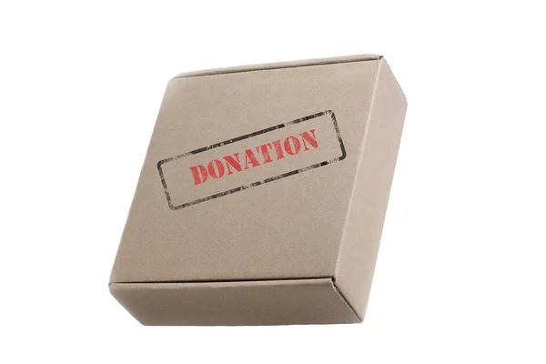 白い背景のコピースペースに寄付と茶色い段ボール箱を寄付 貧しい人々のための概念ヘルプ — ストック写真