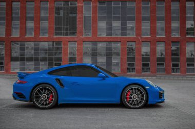 Moskova 'da Porsche 911