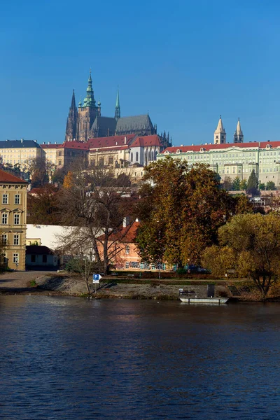 Autumn Colorful Prague Lesser Town Gothic Castle River Vltava Sunny — Stock Photo, Image