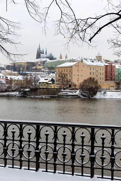 Snowy Prague Lesser Town Prague Castle River Vltava Czech Republic — Stock Photo, Image