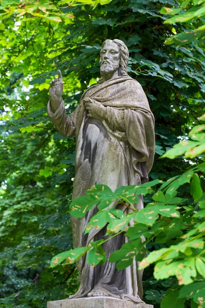 Statua Storica Sul Vecchio Cimitero Praga Repubblica Ceca — Foto Stock