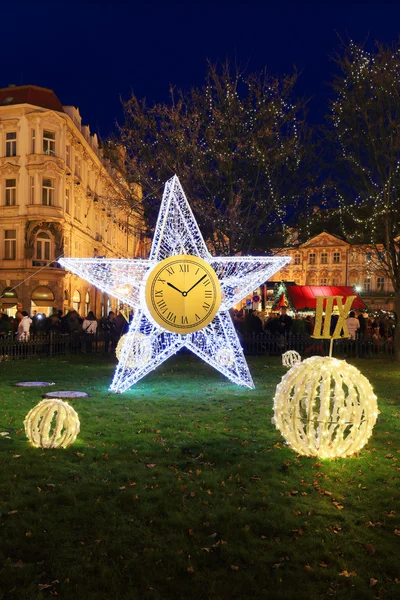 Humor de Natal na noite Old Town Square, Praga, República Checa — Fotografia de Stock