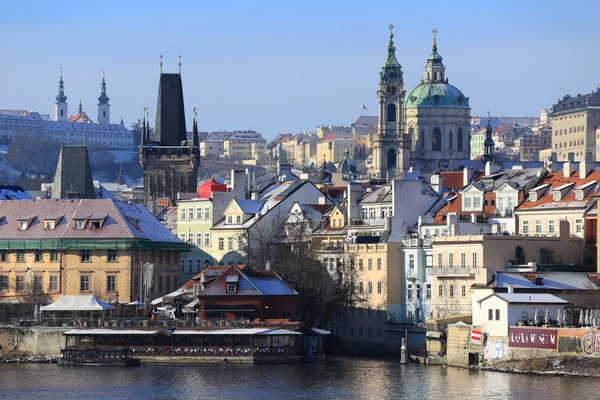 Romantic snowy Prague St. Nicholas' Cathedral, Czech Republic — Stock Photo, Image