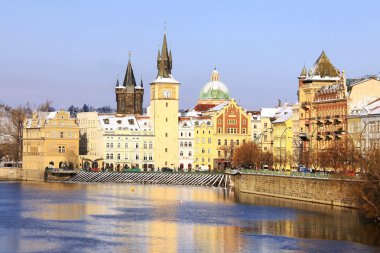 Romantik karlı Prague Old Town, Çek Cumhuriyeti