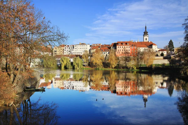 Autumn medieval Town Pisek above the river Otava, República Checa —  Fotos de Stock