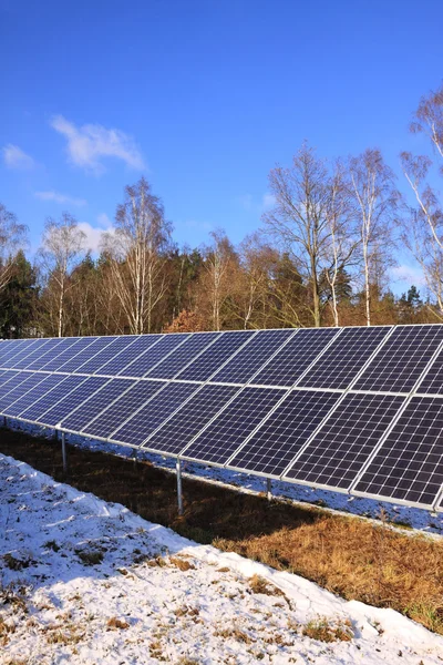 Solar Power Station in the snowy winter Nature — Stock Photo, Image