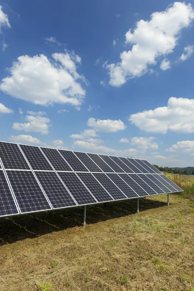 Solar Power Station in the summer Nature — Stock Photo, Image