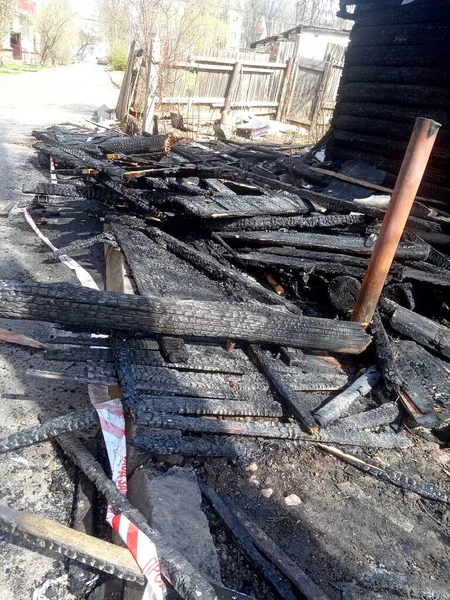 Cenizas Los Restos Una Casa Quemada —  Fotos de Stock