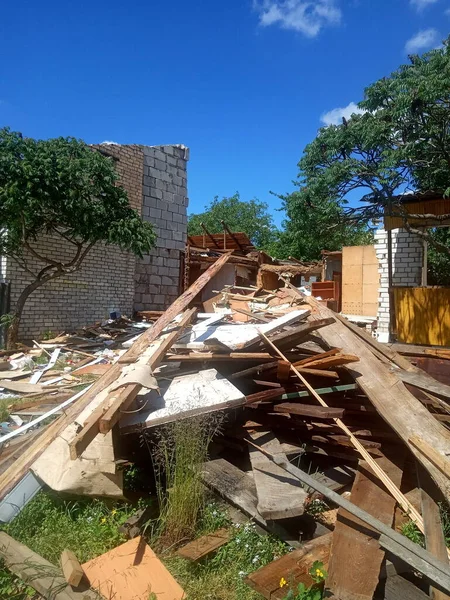 Restos Una Antigua Casa Madera Destruida Demolición Sector Privado —  Fotos de Stock