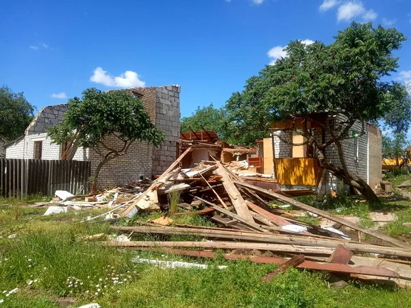 Vernieling Van Een Oud Verwoest Houten Huis Sloop Van Een — Stockfoto