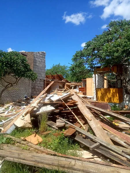 Destroços Uma Antiga Casa Madeira Destruída Demolição Setor Privado — Fotografia de Stock