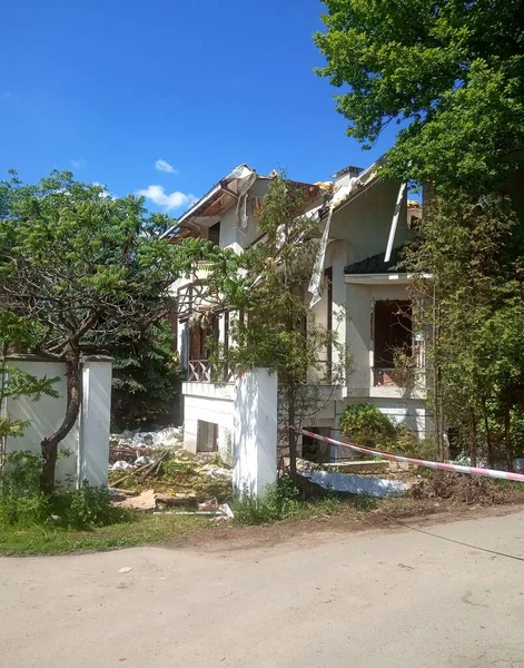 Restos Una Antigua Casa Madera Destruida Demolición Sector Privado —  Fotos de Stock