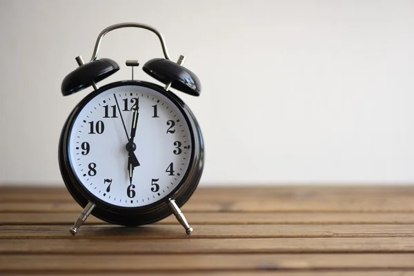 Ahşap masa Vintage çalar saat