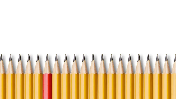 Creion roșu care iese din mulțimea de creioane galbene — Fotografie, imagine de stoc