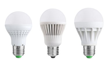 Beyaz arka plan üzerinde izole led ampuller