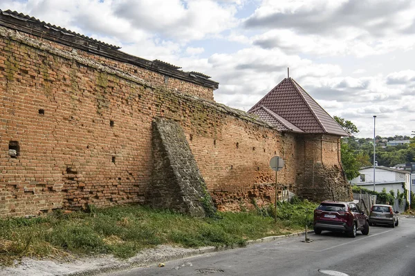 비니트시아 Vinnytsia Walls 우크라이나의 시아에 세기의 방어적 수도원 건물들로 이루어진 — 스톡 사진