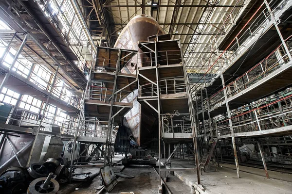 Nedokončená Loď Průmyslovém Areálu Loděnice Kuznya Rybalskomu Společnost Pro Stavbu — Stock fotografie