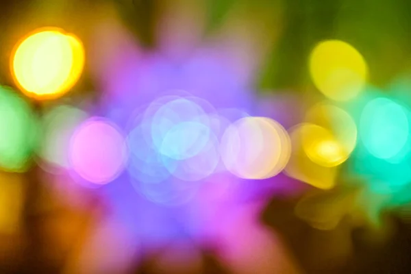 Veelkleurige Vakantielichten Onscherp Wazig Abstract Verlichten Decoratieve Lichten Met Bokeh — Stockfoto