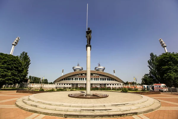 Monumento Campeão Olímpico Serhiy Bubka Centro Donetsk Ucrânia Junho 2012 — Fotografia de Stock